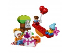 Конструктор LEGO Duplo 10832 День рождения - 10832